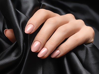 The 10 Most Effective Home Remedies for Nail Psoriasis, According to Derms