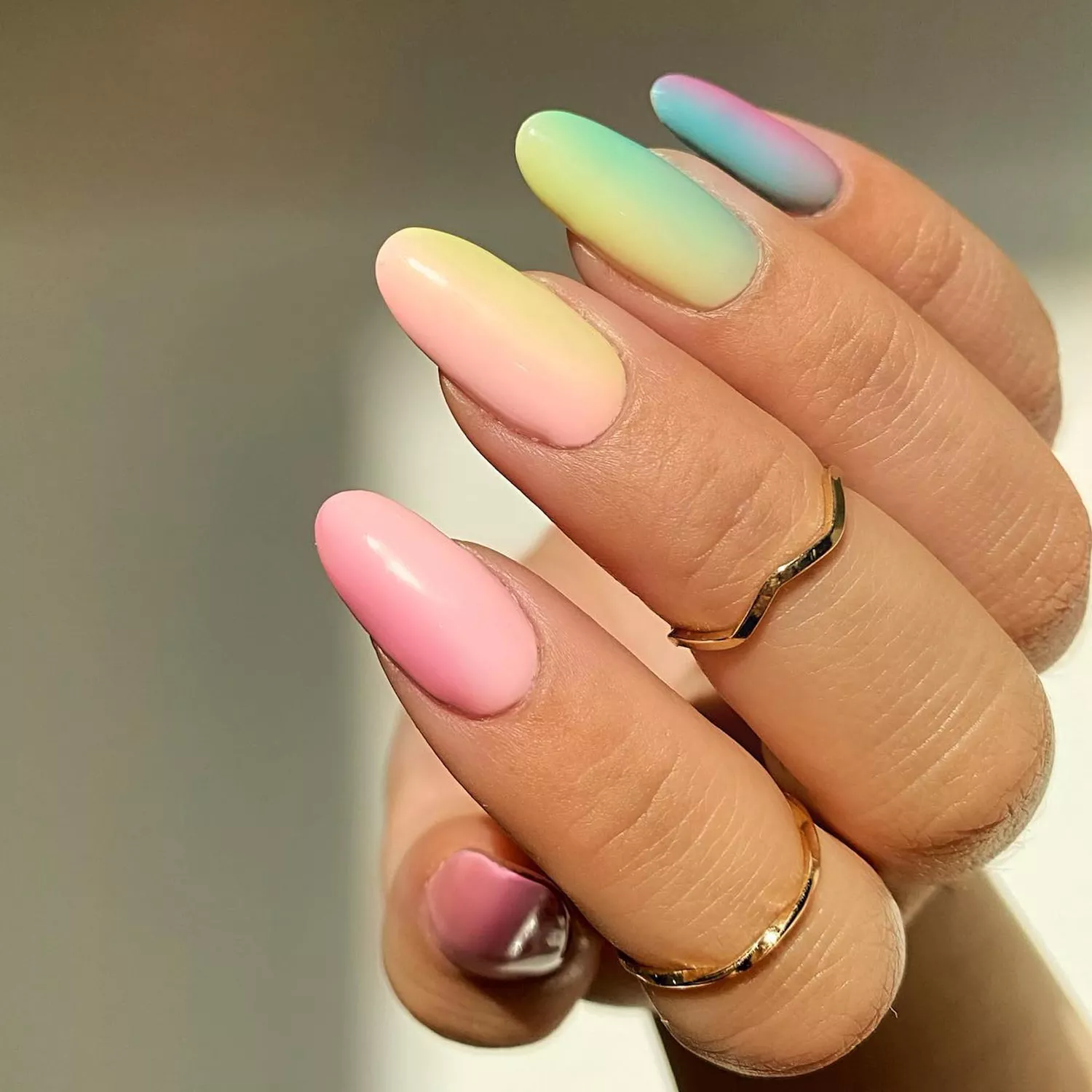 8 Ombre Manicure Ideas for Summer: Original Design on Your Nails